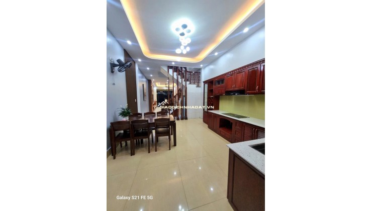 Bán nhà 4 tầng Kỳ Bá, TP Thái Bình, 70m2, sổ đỏ, 7.4 tỷ, 0978693808