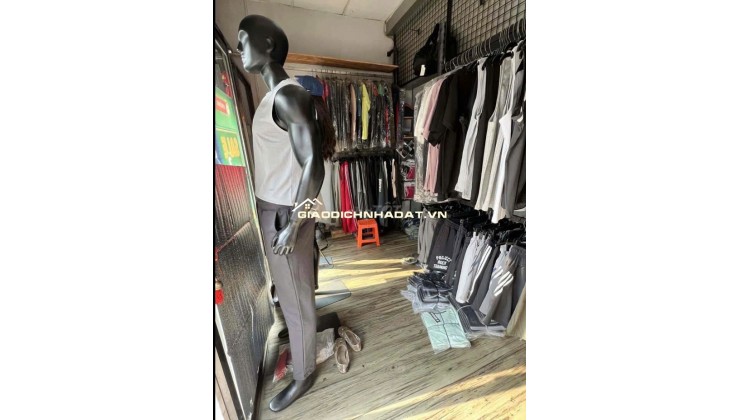 Sang mặt bằng 25m2 riêng biệt giá cực rẻ ở Dạ Nam P2 Q8