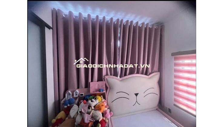 Bán nhà mặt tiền đường Phan Đăng Lưu, vị trí đẹp trung tâm Dĩ An.