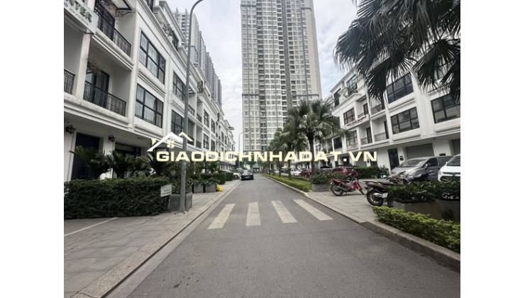 BIỆT THỰ LIỀN KỀ VINHOMES GARDENIA – HÀM NGHI
113M2, 5 TẦNG, KINH DOANH -VỈA HÈ RỘNG