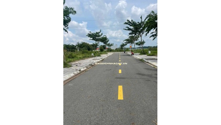 Bán đất nền thổ cư, diện tích 182 m2, sổ đỏ riêng, đường Hương Lộ 2