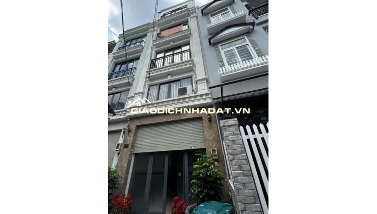 Nhà Đường Hoàng Hoa Thám Phường 5 Quận Bình Thạnh Cũ.