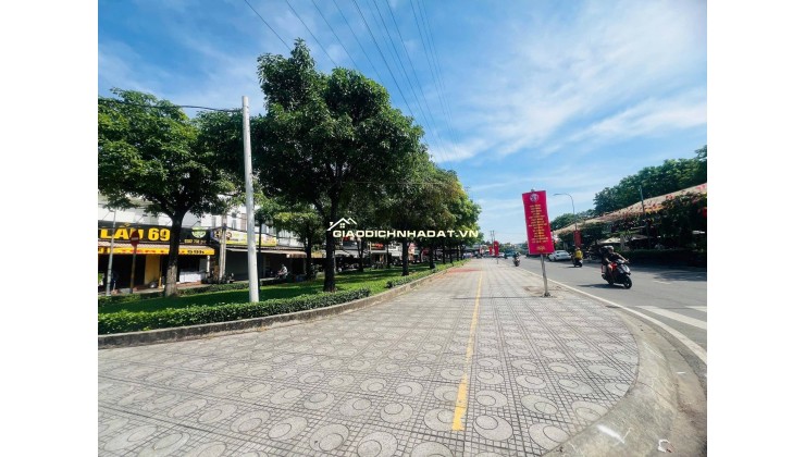 Nhà MT Đường Hồ Văn Tư Phường Hiệp Phú Cũ TP Thủ Đức.