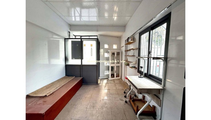 Nhà Đường Tô Hiến Thành Phường 15 Cũ Quận 10.