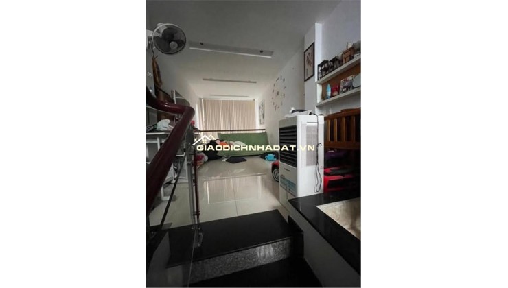 Nhà Đường số 4 Cư Xá Đô Thành Phường 4 Cũ Quận 3.