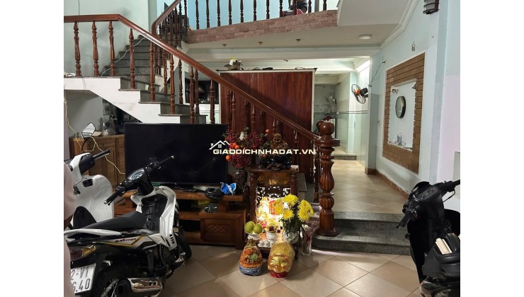 Bán nhà 2 tầng mặt tiền đường 7m5 Hoài Thanh, Mỹ An, Ngũ Hành Sơn.