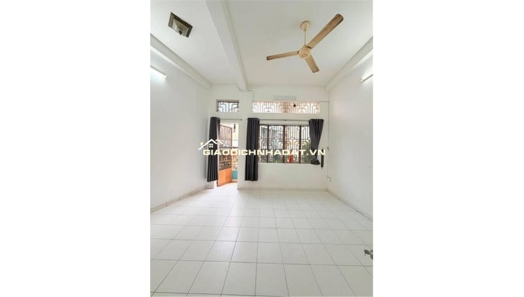 Nhà Đường Lê Văn Sỹ Phường 13 Quận Phú Nhuận.