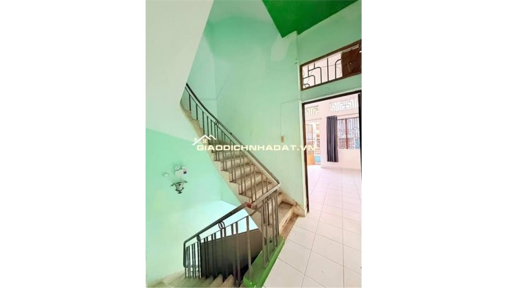 Nhà Đường Lê Văn Sỹ Phường 13 Quận Phú Nhuận.