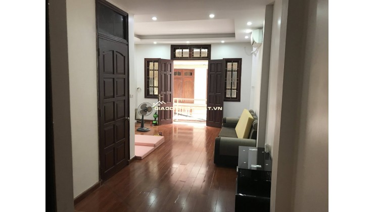 Bán nhà thái hà 65m2 khu phân lô ô tô tránh . chủ đang cho thuê 100m/ tháng