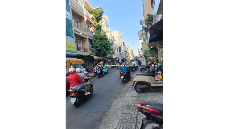 Cho thuê mặt bằng ngay chợ Phạm Văn Hai DT 36m2 tiện KD đa ngành