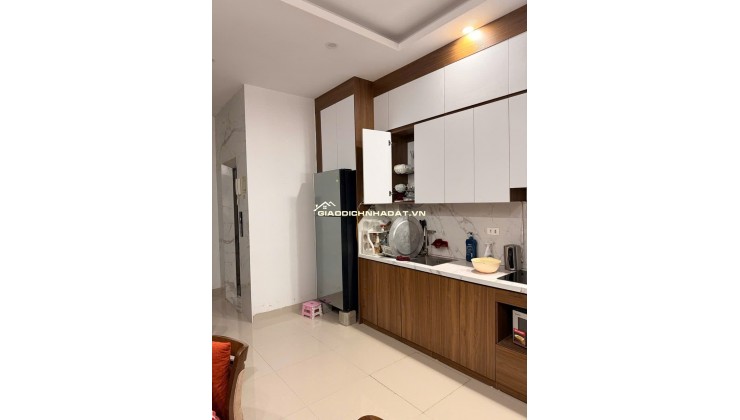 Quan nhân nhà ngay đầu ngõ, 12 tỷ 36m sử dụng 7 tầng thang máy mới kính coong chỉ cần dọn vào ở