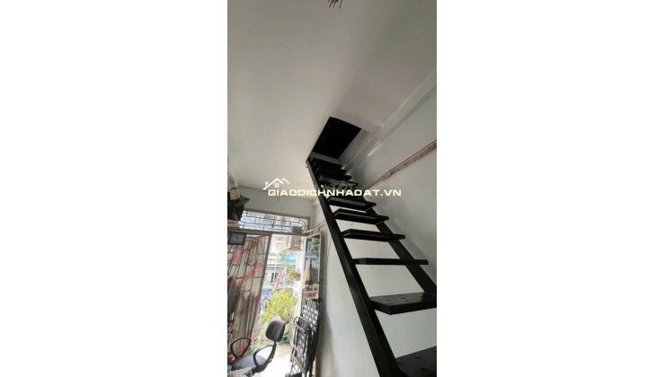 Bán nhà MT Bà Hạt trung tâm Q10, 1 trệt 3 lầu tiện KD mọi ngành