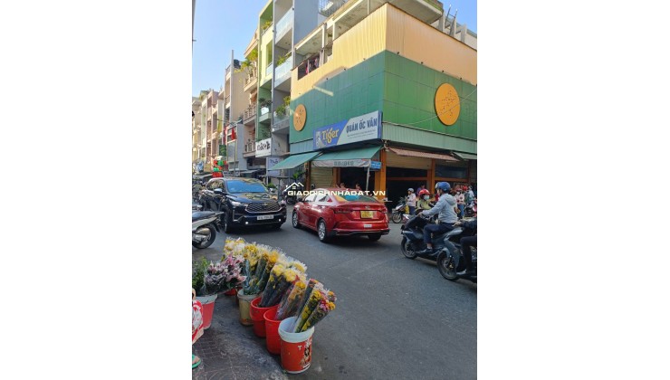 Cho thuê mặt bằng ngay chợ Phạm Văn Hai DT 36m2 tiện KD đa ngành