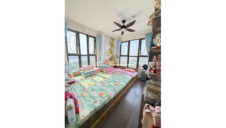 Cần bán căn 75.7m2 Toà nhà ST. Morizt cao cấp nhất Đại lộ Phạm Văn Đồng