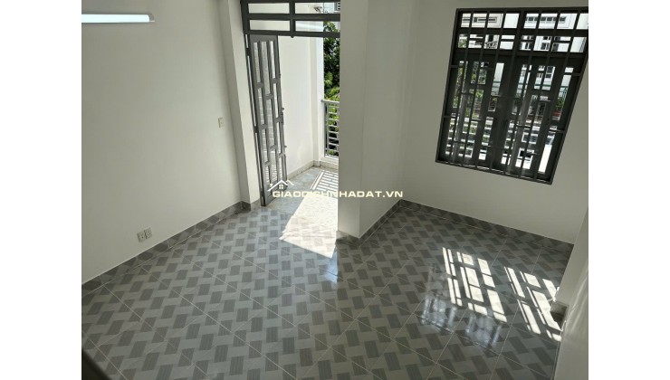 Bán nhà 1 trệt 2 lầu trống suốt mới 100%, hẻm 94// Phú Thọ Hoà Tân Phú