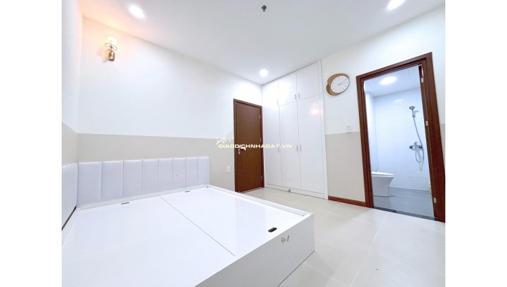 Chính chủ bán CH Iris Tower 59.4m2 2PN-2WC, 1.75 tỷ. Sổ sẵn, T17 H.Nam thoáng, có nội thất