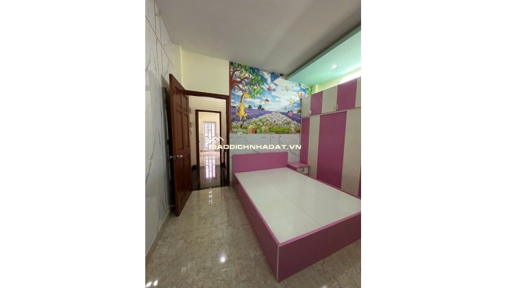 NHÀ TX33 - HẺM 6M THÔNG - DT 4 x 14 - 2 TẦNG BTCT - GIÁ HƠN 4 TỶ