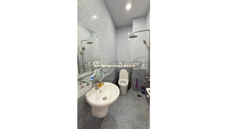 Bán gấp NHÀ 4 TẦNG - DIỆN TÍCH 61M2 - HẺM Ô TÔ- Thạnh xuân 22 - Q.12, Giá nhỉnh 6.x tỷ