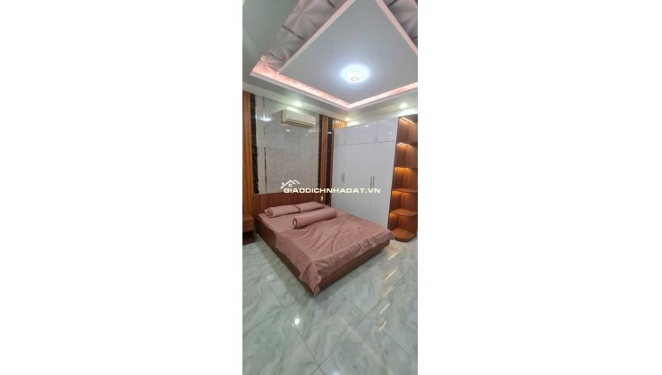 NHÀ MỚI 5 TẦNG – HẺM XE HƠI – GẦN NGÃ TƯ TÂN KỲ TÂN QUÝ