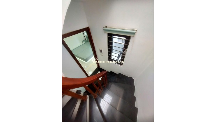 (Khương Trung) Nhà đẹp 32m², 5 tầng, MT 4.5m, gần ô tô. Giá: 8.9 tỷ