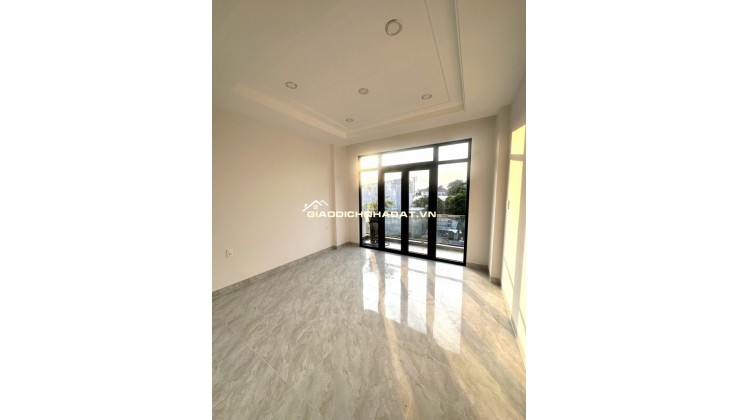 Bán nhà 4 tầng Ngô Chí Quốc Bình Chiểu Thủ Đức - 65m2  - Đường 8m - 6 Tỷ