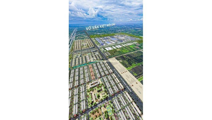 Bán gấp đất nền 90m2 DT824 Bến Lức, sẵn sổ sang tên, xây dựng tự do chỉ 2.3 Tỷ. 0938230002