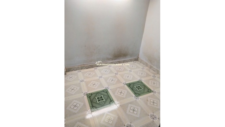 Cho thuê nhà nguyên căn ngay chợ Long Thạnh, xã Cần Giờ 70m2 chỉ 9tr/th. Lh:0932234469.