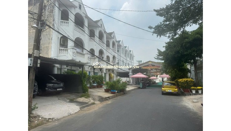 BÁN ĐẤT BIỆT THỰ PHƯƠNG NAM QUẬN 7, DT 120M2, SỔ HỒNG RIÊNG. LH:0932689909.