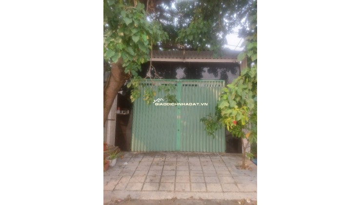 CẦN BÁN GẤP CĂN NHÀ MẶT TIỀN ĐƯỜNG CHUYÊN DÙNG 9 QUẬN 7. LH:0965194239.