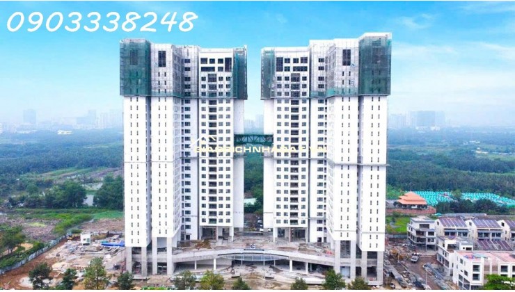 Bán căn 2PN Essensia Sky, lầu cao, căn góc, view PMH giá chỉ 6 tỷ 780