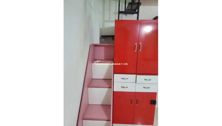 CHO THUÊ PHÒNG TRỌ 1/8 ĐƯỜNG SỐ 10 PHƯỜNG TÂN HƯNG, 18M 2,8TR/TH. LH:0919005798.