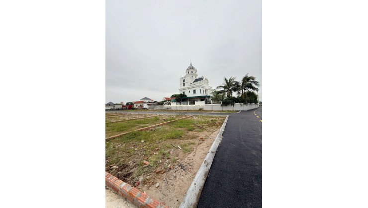 E Cần Bán Gấp Lô Đất tại TT Quất Lâm - Giao Thuỷ - Nam Định Giá 1.3T có Thương Lượng Thiện Chí.