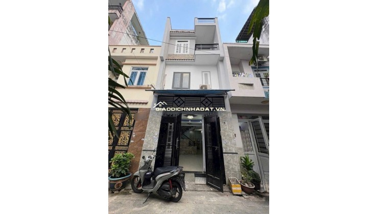 HÀNG MỚI – NHÀ ĐẸP NGAY NGÃ TƯ 4 XÃ – HẺM XE HƠI 6M – GIÁ CHỈ HƠN 4XX. LH:0353671440.