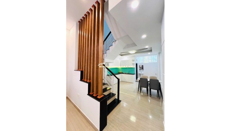 BÁN NHÀ LÒ LU, TRƯỜNG THẠNH, QUẬN 9 DT50M2 SHR CHỈ 4.5 TỶ. LH:0332456604 (NGỌC)