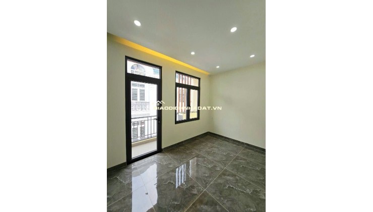 BÁN NHÀ TẠI LÃ XUÂN OAI, LONG TRƯỜNG, QUẬN 9 , 50M2 SHR CHỈ 6.9 TỶ. LH:0332456604( NGỌC )