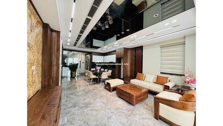 Khuôn tiền 13 tỷ - Nhà Mới Thang Máy Phố Sài Đồng 
50M2- 7 TẦNG THANG MÁY- Ô TÔ TRÁNH