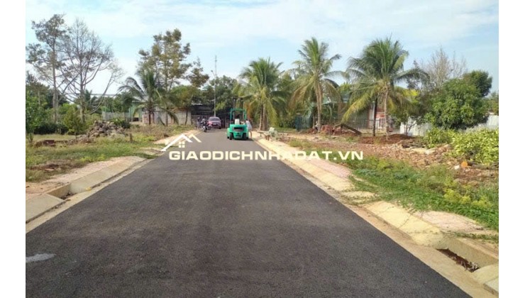 BÁN 100M2 ĐẤT THỔ CƯ TẠI LONG KHÁNH, ĐỒNG NAI, SHR CHỈ 600TR. LH:0937364311