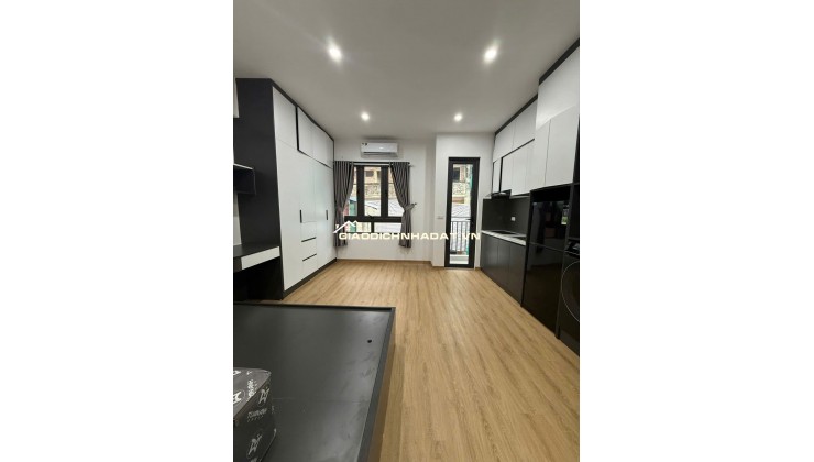 BÁN TOÀ CĂN HỘ DỊCH VỤ ĐÊ LA THÀNH 58m2 MẶT TIỀN 4,6m 6 TẦNG HƠN 12 TỶ THANG MÁY MỚI KÍNH KOONG – SẴN DÒNG TIỀN