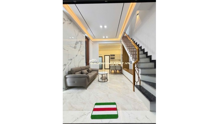 BÁN NHÀ TRƯƠNG PHƯỚC PHAN -BÌNH TÂN - GIÁP TÂN PHÚ LH:0908408385.