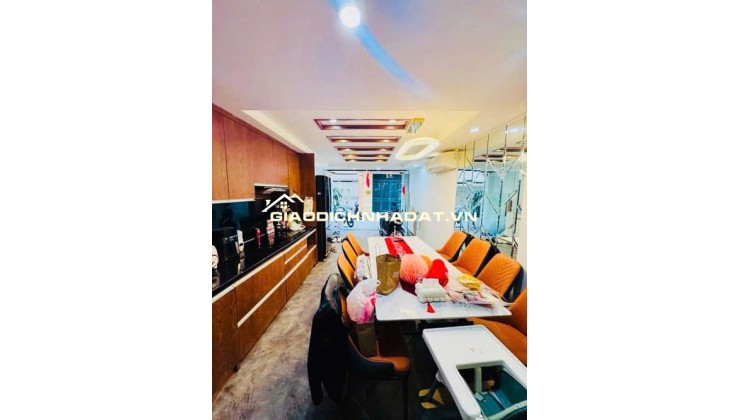 Tôn Đức Thắng - 16 tỷ - thoáng oto vào được, rẻ hơn khu vực xung quanh gần 2 tỷ lô góc