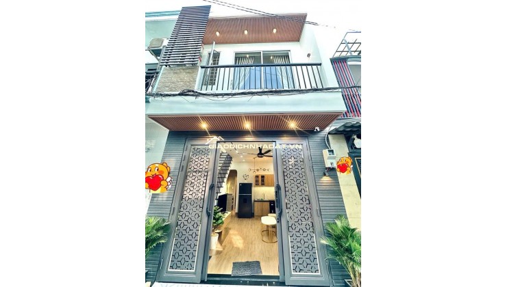 BÁN NHÀ TÂN KỲ TÂN QUÝ. DT (4X9). SẴN SHR. CHỈ 5.5 TỶ. LH:0905029420.