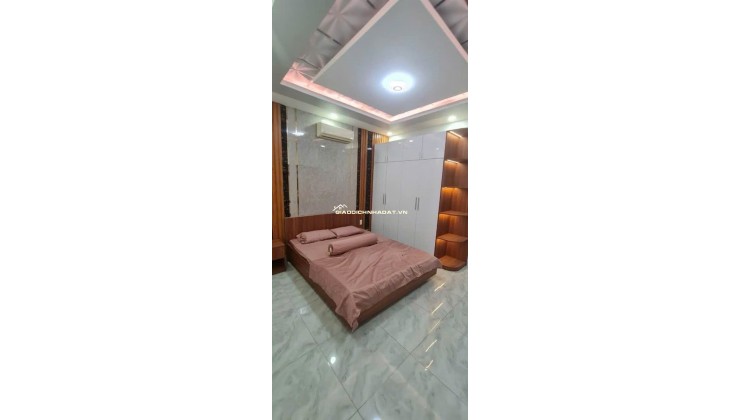 Nhà đẹp xây kiên cố 5 tầng – 4PN 5WC – Hẻm ô tô nhỏ – Dọn vào ở ngay – Vị trí gần Tân Kỳ Tân Quý – Giá tốt 8 tỷ