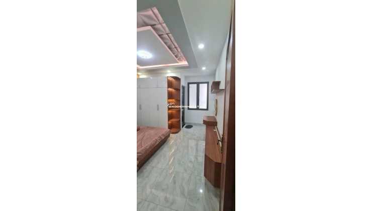Nhà đẹp xây kiên cố 5 tầng – 4PN 5WC – Hẻm ô tô nhỏ – Dọn vào ở ngay – Vị trí gần Tân Kỳ Tân Quý – Giá tốt 8 tỷ