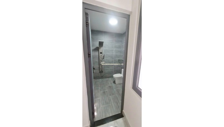 Nhà đẹp xây kiên cố 5 tầng – 4PN 5WC – Hẻm ô tô nhỏ – Dọn vào ở ngay – Vị trí gần Tân Kỳ Tân Quý – Giá tốt 8 tỷ
