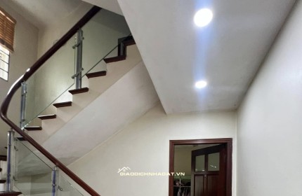 Bán nhà LK KĐT Mới Văn Phú DT 116m2, 4 Tầng, MT 20m, Giá 43 tỷ Hà Đông