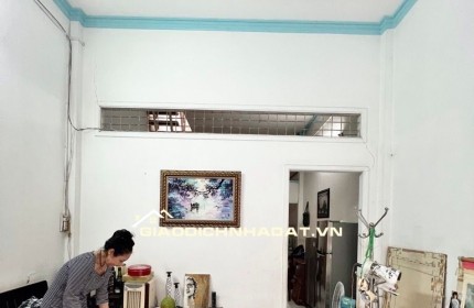 Chủ gấp bán định cư nước ngoài- Nhà 2 tầng Tô Hiệu