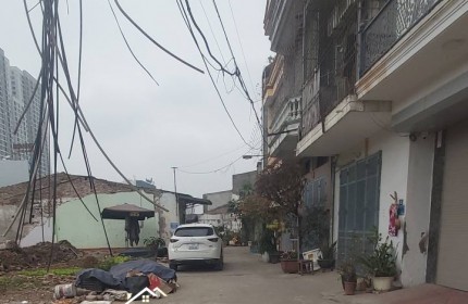 Bán nhà Phố Trần Nhật Duật DT 60m2, 3 Tầng, MT 10m, Giá 23.5 tỷ Hà Đông Hà Nội