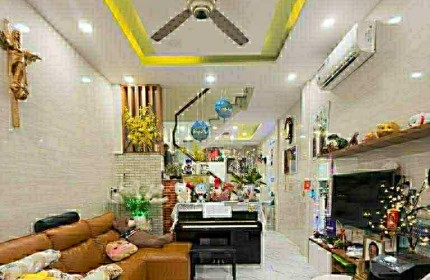 SIÊU PHẨM LẠC LONG QUÂN - TÂN BÌNH - 3 TẦNG BTCT - NỞ HẬU NHẸ - 61M2 - TẶNG NỘI THẤT - CHỈ 7.5 TỶ