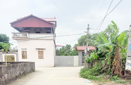 Lô đất 130 m2 - MT 5m. Full Thổ cư, đường xe công ten nơ.  Tại Yên Dũng, Bắc Giang .Giá 1.48 tỷ