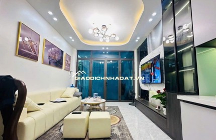 Nhà phố Hồng Mai, 35m2, 5 tầng, sổ đỏ chính chủ, 13,5 tỷ